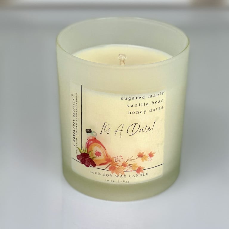 It's A Date! Soy Candle